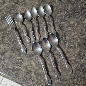 Oneida Deluxe STRATHMORE Stainless Steel Flatware Assorted
